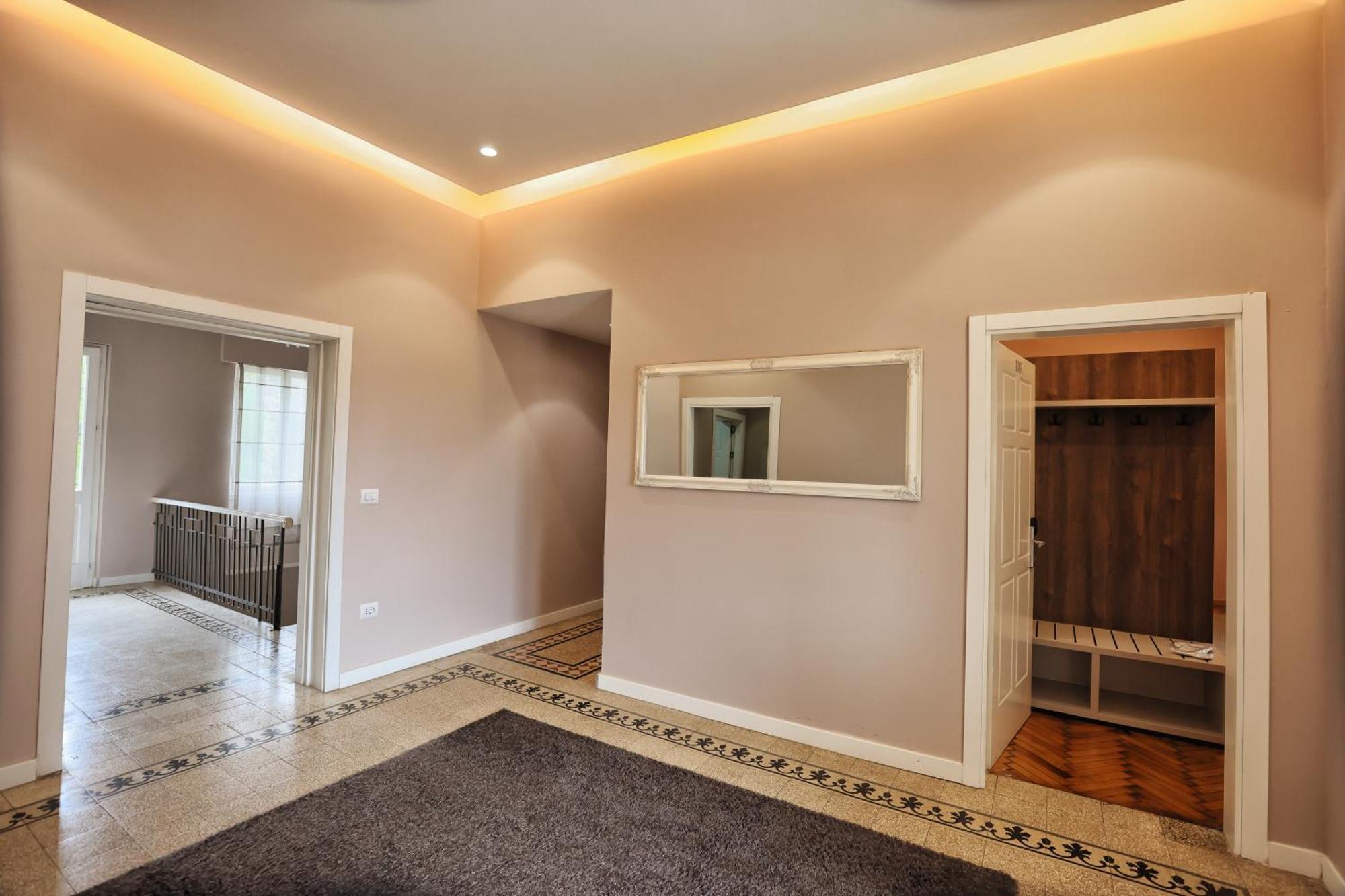 Vila Casablanca - Boutique Hotel & Restaurant Shkodër エクステリア 写真