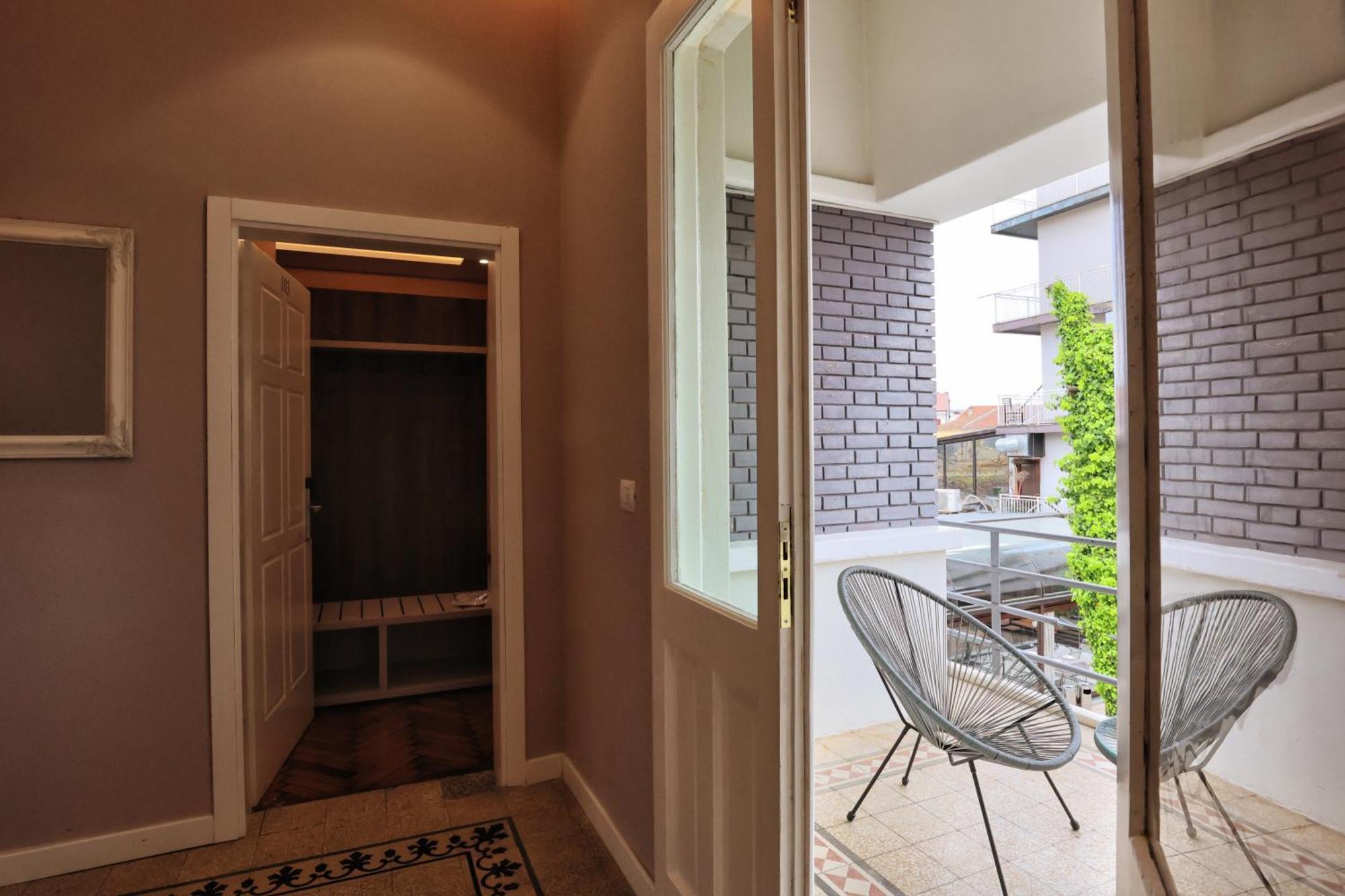 Vila Casablanca - Boutique Hotel & Restaurant Shkodër エクステリア 写真