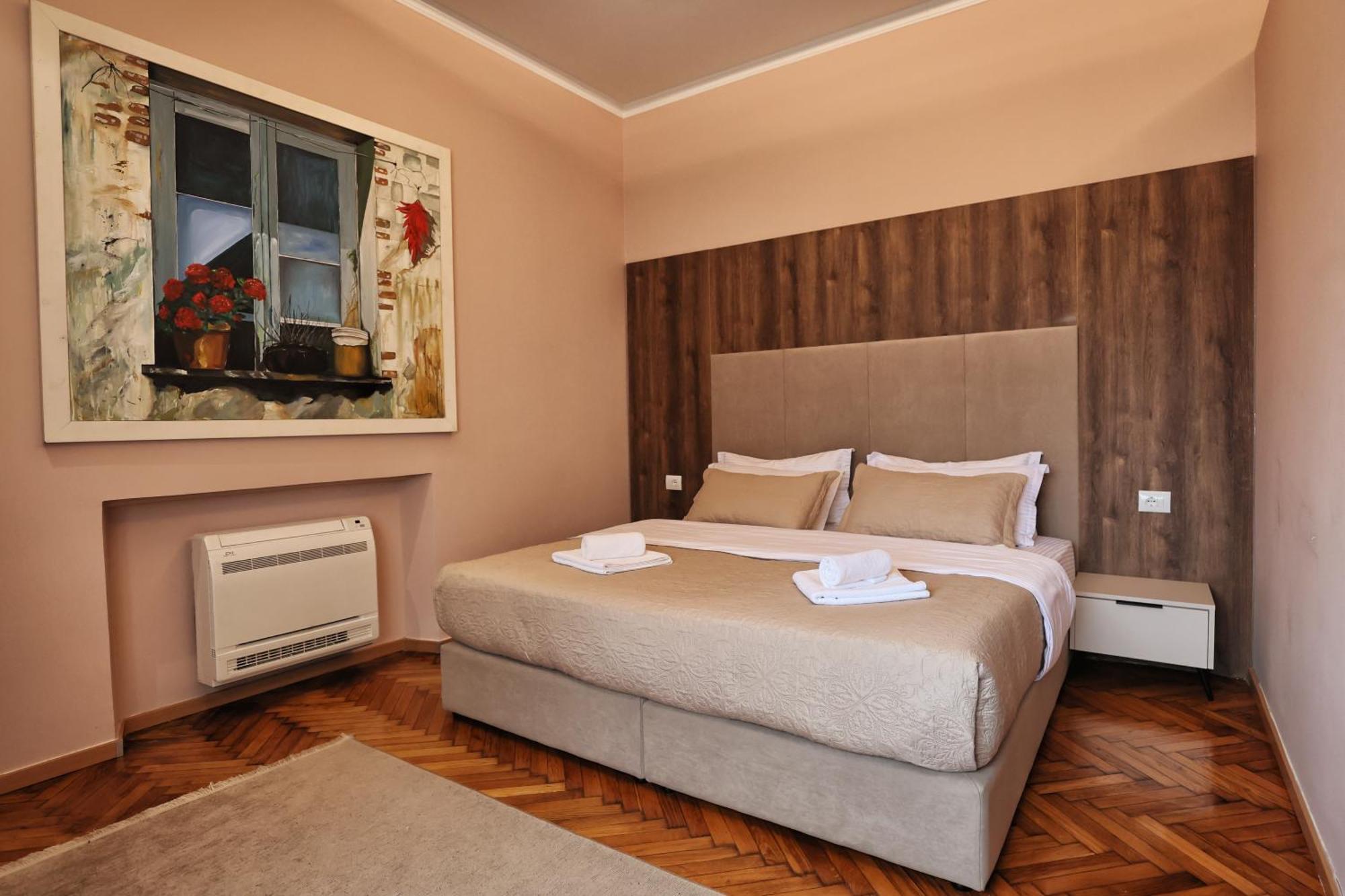 Vila Casablanca - Boutique Hotel & Restaurant Shkodër エクステリア 写真