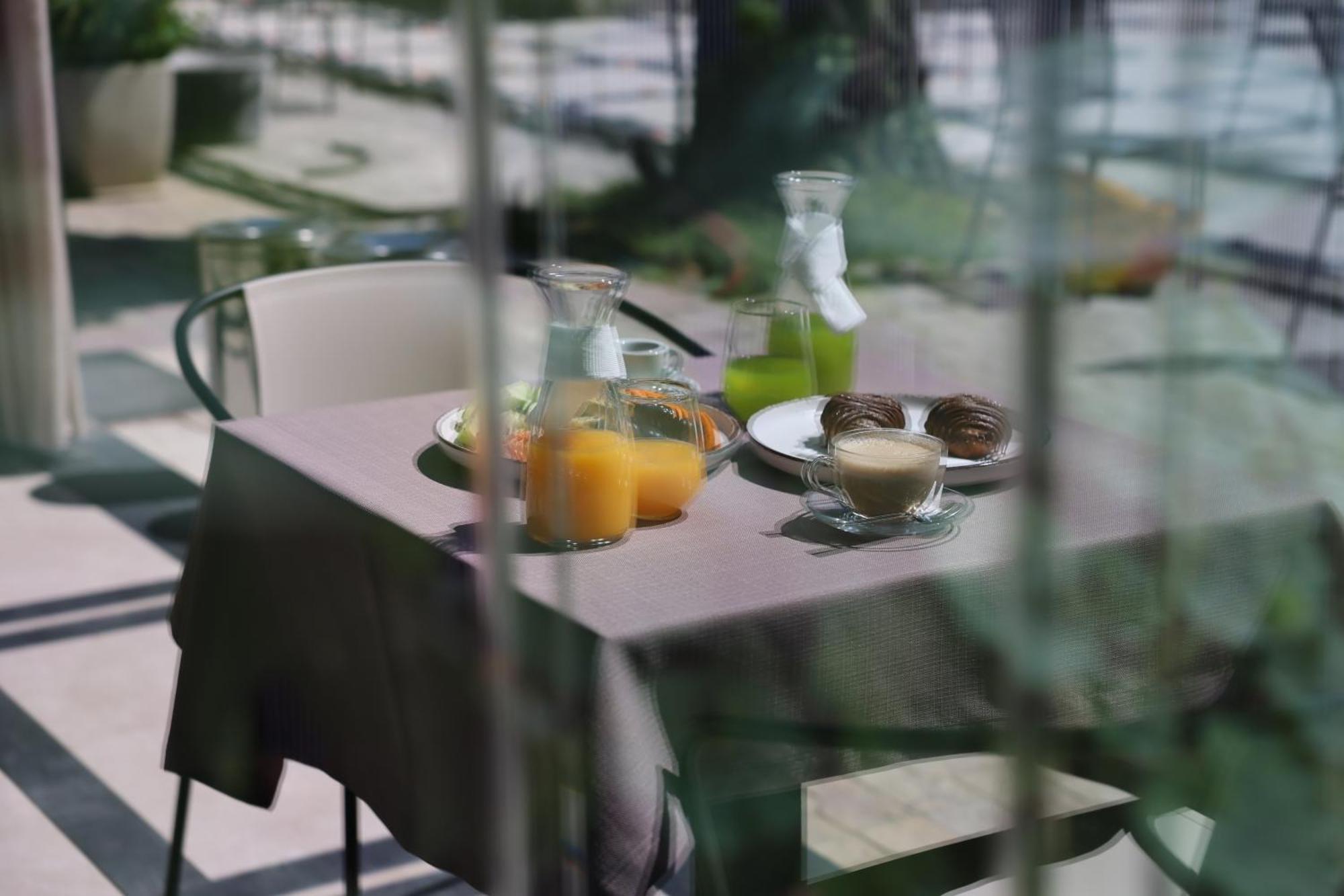 Vila Casablanca - Boutique Hotel & Restaurant Shkodër エクステリア 写真